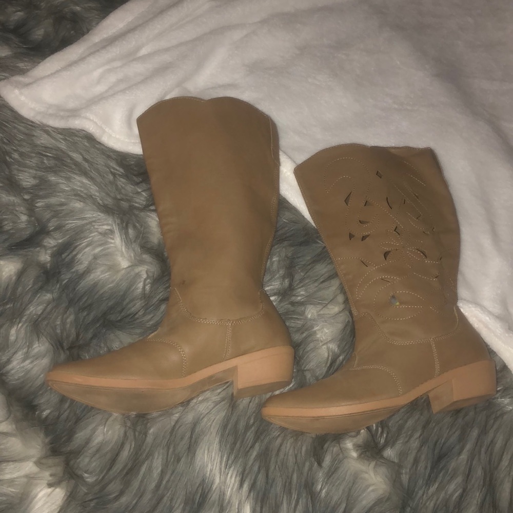 Tan boots